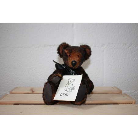Otto, vintage collection teddy bear for sale Jill Golding